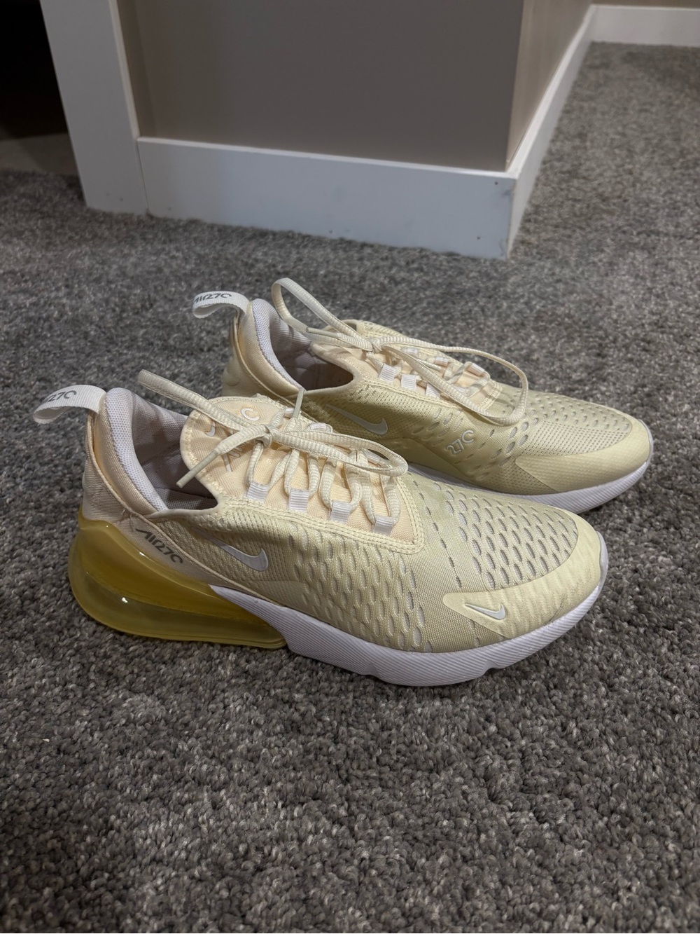 Nike Women’s Air Max 270 Sneakers - Pale Yellow